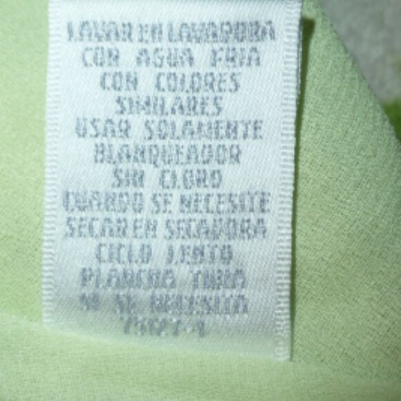 Flirty Ombre Panel Skirt – Size 16 – Flowing & Lightweight 💚 - Picture 10 of 11